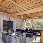 L'auberge Du Chateau Avec Ca Piscine