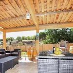 L'auberge Du Chateau Avec Ca Piscine * Tournissan