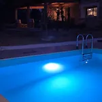 L'auberge Du Chateau Avec Ca Piscine Nyaraló Tournissan