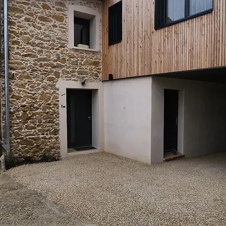 Hébergement de vacances L'auberge Du Chateau Avec ça Piscine Tournissan