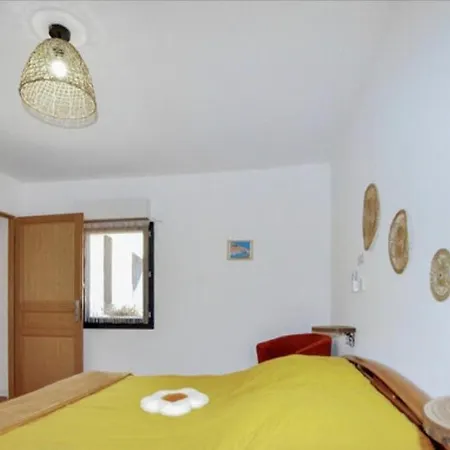 L'auberge Du Chateau Avec ça Piscine * Tournissan