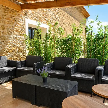 L'auberge Du Chateau Avec Ca Piscine *